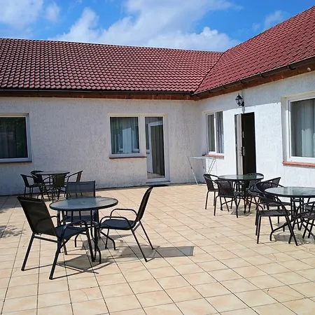 Pod Roza Apartment Ledzin